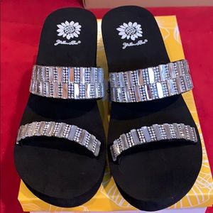 Yellow box sandals